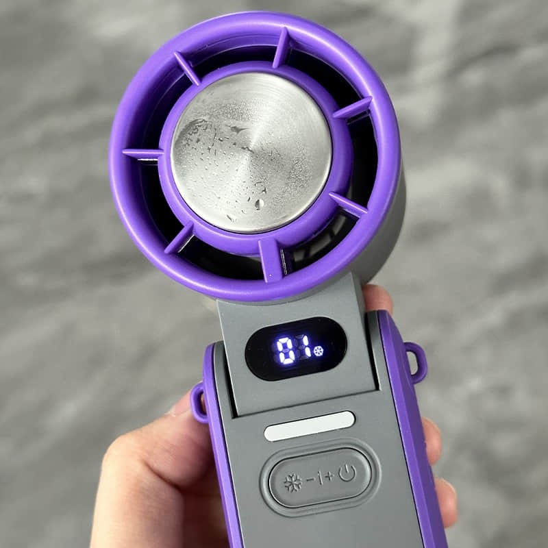 Coolizi cooling plate and LED display close-up