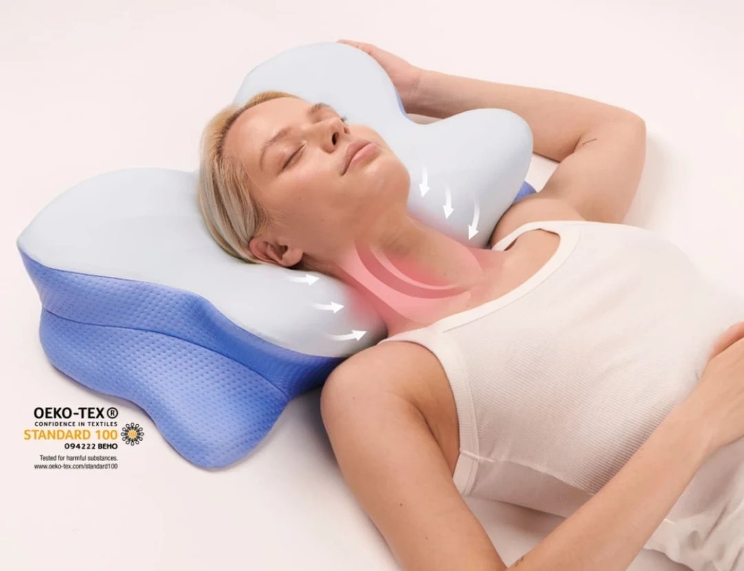 Back sleeper on Derila contoured pillow showing neck support zones