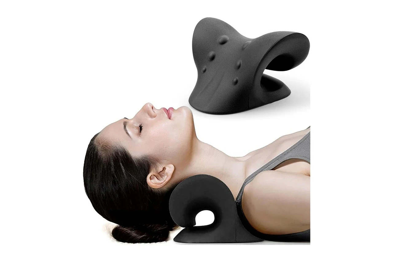 Black RestCloud neck stretcher product view and in-use demonstration